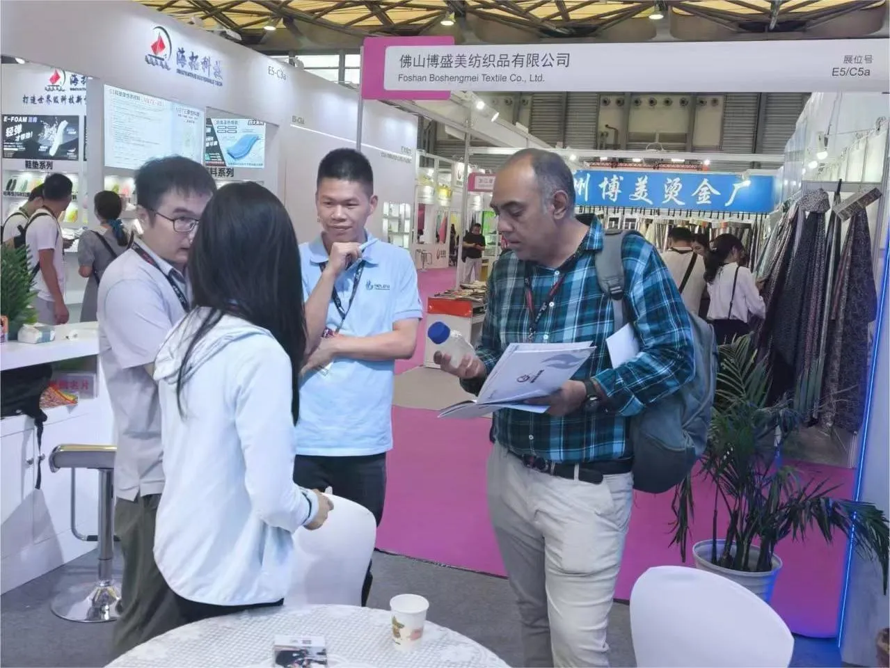 Heley introducts our product at the All China Leather Exhibition Shanghai 2024