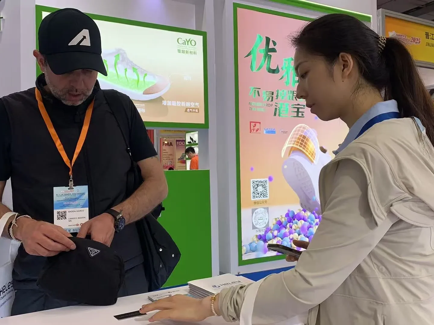 heley talk with customer at Shoe & Leather 2025 Guangzhou