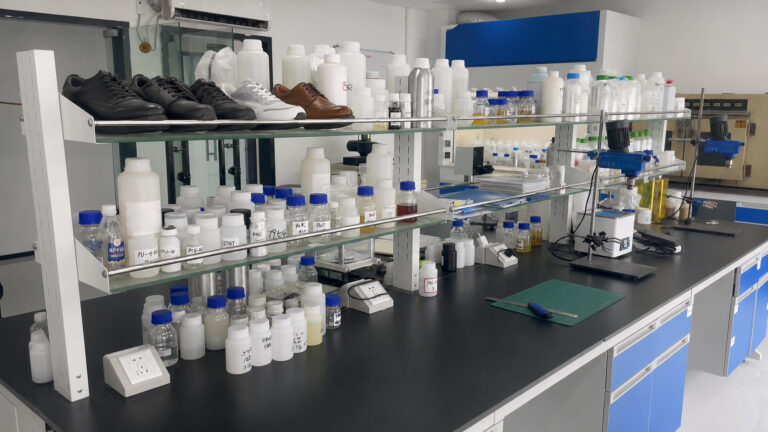 Learn how recycling and circular design are changing footwear adhesive systems, from bonding performance and material compatibility to disassembly and material recovery.